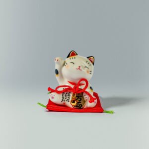 彩绘福招财猫 右手 Hand-Painted Fortune Blessing Maneki Neko Right Paw Up